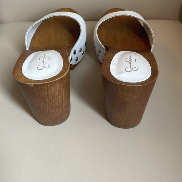 Jessica Simpson - Karema Clogs - Picture 4 of 8